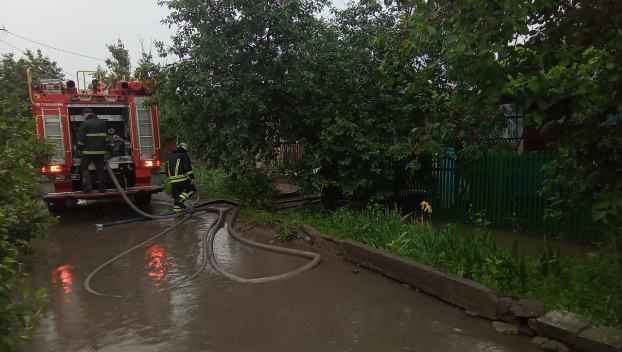 В ГСЧС показали последствия непогоды в Донецкой области