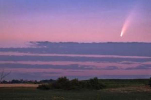 В Лисичанске могли наблюдать за самой  яркой кометой NEOWISE