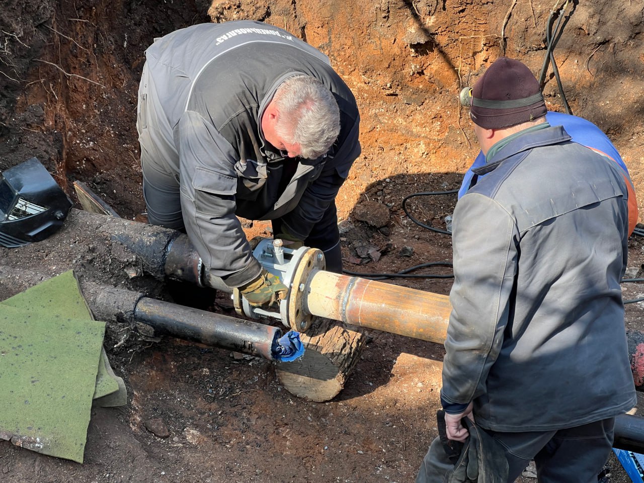 Газовики Костянтинівки провели ремонт на підземних газопроводах