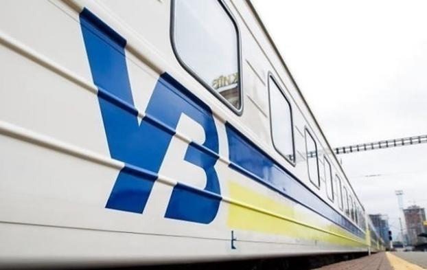 В Украине из-за плохой погоды задерживаются пассажирские поезда
