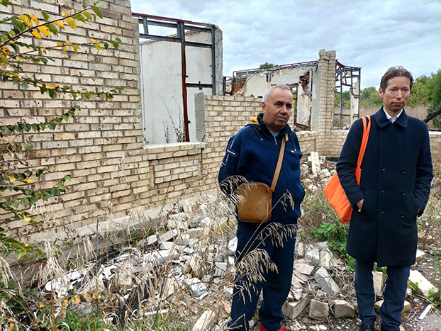 разбитый дом на Донбассе