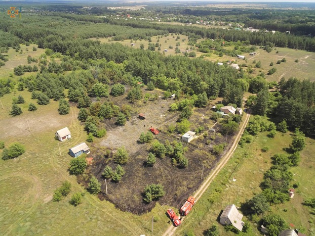 На Луганщине снова горела сухая трава: подробности