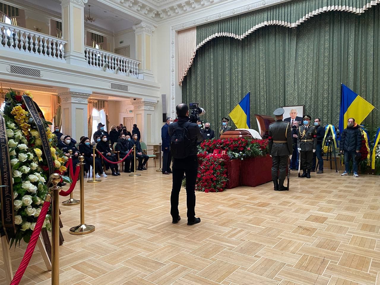 В Киеве прошла церемония прощания с экс-депутатом Ефимом Звягильским