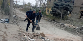 Армія РФ намагається паралізувати логістику у Костянтинівці: комунальники розчищають дороги від завалів