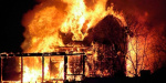 В Луганской области из-за сухой травы сгорело 7 домов