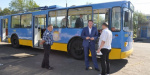 Мэр Краматорска лично проверил прибывший из Харькова троллейбус