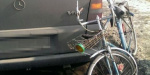 В Северодонецке спортсмен на велосипеде протаранил дорогое авто