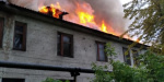 В Мирнограде демонтируют сгоревшее административное здание