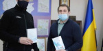 Глава Луганской области приобрел для полиции три бесконтактных термометра