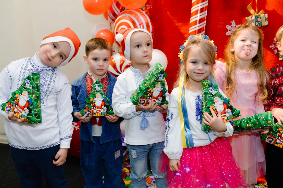 Подарунки дітям