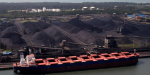 Первое судно с импортным углем прибыло в Украину