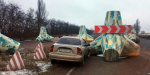 На трассе «Славянск – Донецк – Мариуполь» автомобиль врезался в тетрапод