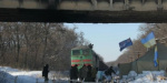 Евросоюз призывает прекратить блокаду железной дороги на Донбассе