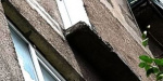 В Мариуполе обрушившийся балкон погубил молодого парня