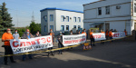 К митингу энергетиков под Донецкой ОГА подтянулись шахтеры