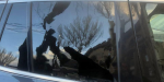 В Мариуполе местному депутату разбили автомобиль